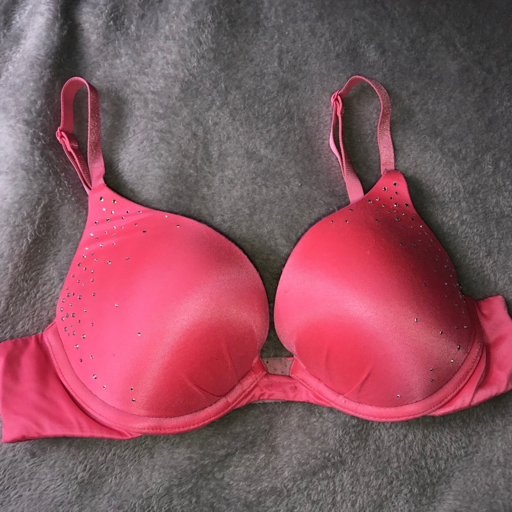 victoria’s secret push up plunge bra